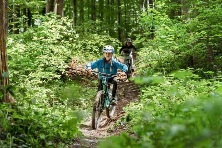 Egal ob Hometrail, Bikepark oder Pumptrack: Das Propain Yuma soll überall eine gute Figur machen.