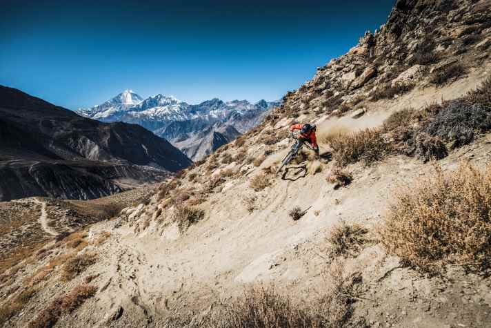   Nepal: Lupra-Trail