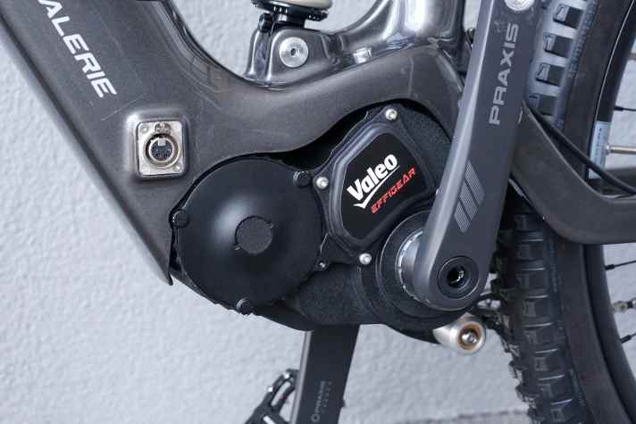   Satte 130 Newtonmeter max. Drehmoment, 7 Gänge, 4,9 Kilo: Der Antrieb von Valeo und Effigear kann getrost als Kraftpaket bezeichnet werden.