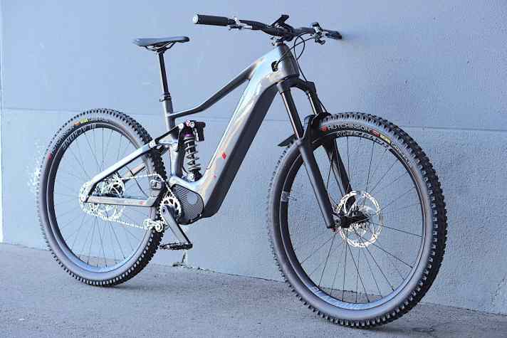   170/165 Millimeter Federweg, 29 Zoll, sportliche Geo: Das Konzept-Bike von Cavalerie will ein echtes Spaßgerät für wilde Trails werden.