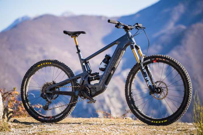   Santa Cruz Heckler MX CC XO1 AXS RSV, 160/150 mm, MX-Laufradmix, 12999 Euro