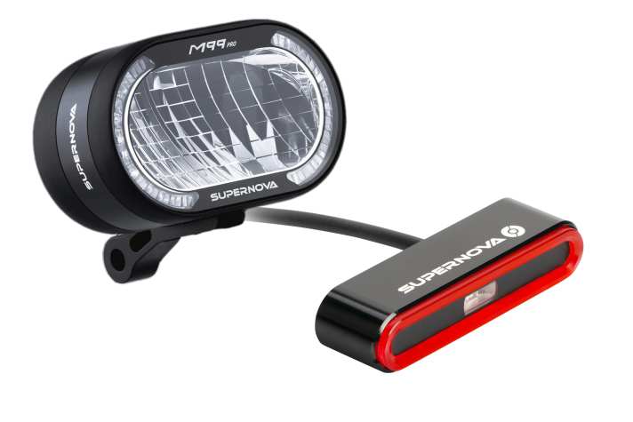 Lampe Supernova M99 Pro und Rücklicht TL3 Pro