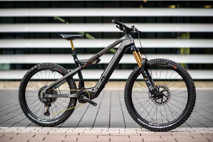Das M1 EN.400.SX.P ist die Enduro-Variante und soll auch grobes Gelände gut abkönnen.