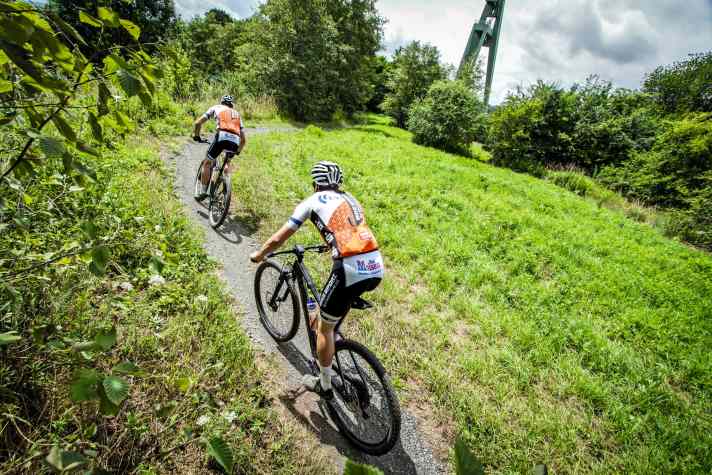 Am Förderturm 1 in Bad Salzdetfurth trifft sich auch Deutschlands Cross-Country-Elite regelmäßig.
