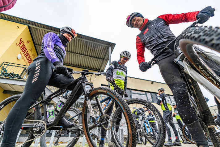 Plauderten aus dem "MTB-Nähkästchen" zu Themen wie Training, Ernährung, internationalem Rennsport: Die Athleten Luca Schwarzbauer und Max Brandl