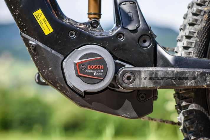Bosch Performance CX Race
