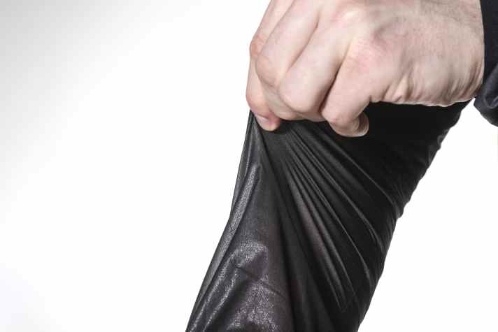 Viel Stretch sorgt für gute Beweglichkeit in der Jacke, nur an breiten Schultern kann es spannen