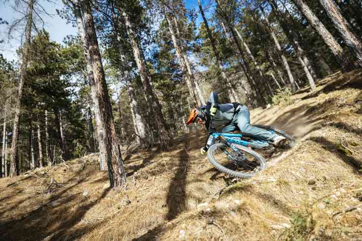 In Sachen Fahrer-Integration macht das neue Pivot Switchblade alles richtig.