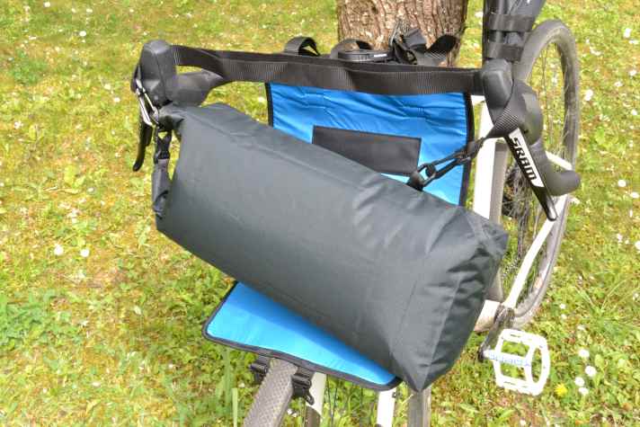 Halterung und Packsack - zusammen sind sie: Der BBB Front Fellow