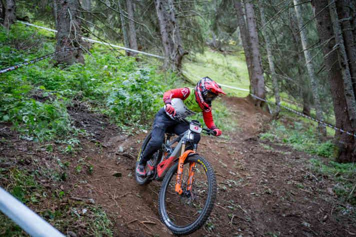 In allen fünf Rennen der EDR-E-Serie fuhr Flo Espiñeira aufs Podium, dreimal auf Rang 1.