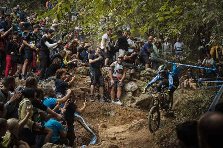 Seit 2021 vermarktet Warner Bros. Discovery auch die Enduro World Series.