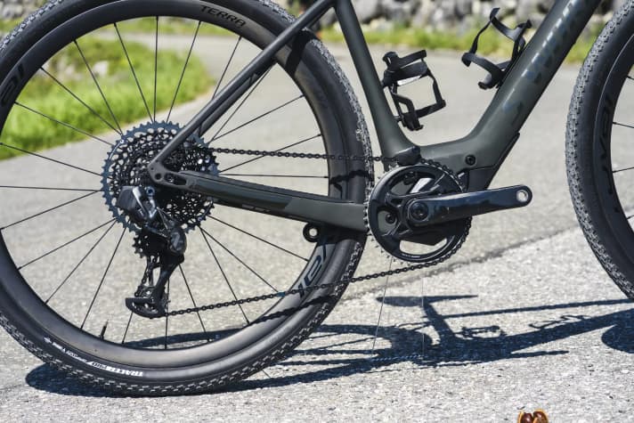 MTB-Übersetzung, Befestigungspunkte und voluminöse Reifen machen das Specialized zum Bikepacking-Experten.