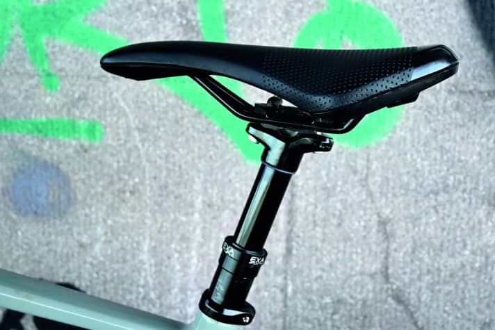 Die Dropper Seat Post ist vom Lenker aus höhenverstellbar und sorgt auch auf schlechtem Terrain für Komfort.