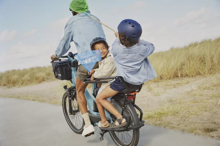 Für Alltagseinsätze gewappnet: Das E-Lastenrad Gazelle Cabby