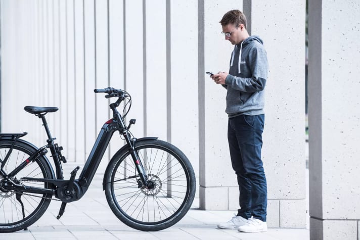Ist das Fahrrad gestohlen worden, muss die Versicherung kontaktiert werden.