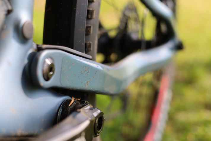 Werden die umfangreichen Schutzmaßnahmen am Merida ausreichen, um das Bike unbeschadet durch die Saison zu bringen? Klären soll das der BIKE-Dauertest.
