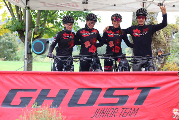 Auch das Ghost Junior Team stand den jungen Teilnehmerinnen und Teilnehmern Frage und Antwort und Leben als Jung-Profi.