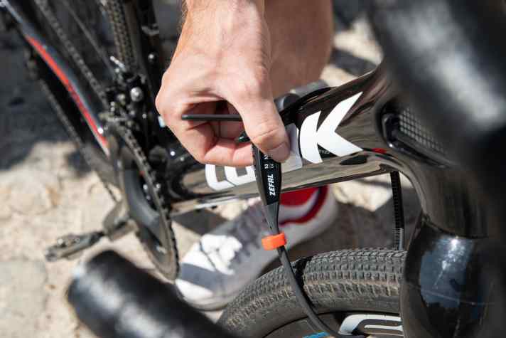 Das Zefal K-Traz Zip3: Handliches Schloss für die Sicherung von Fahrrad und Zubehör bei kurzen Stopps.