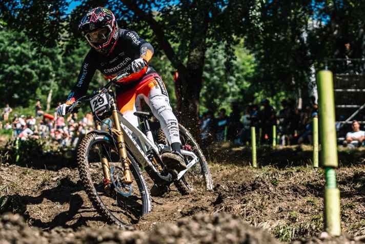 Die Prototypen der neuen Enve Laufräder sind schon seit Längerem im Downhill Worldcup unterwegs