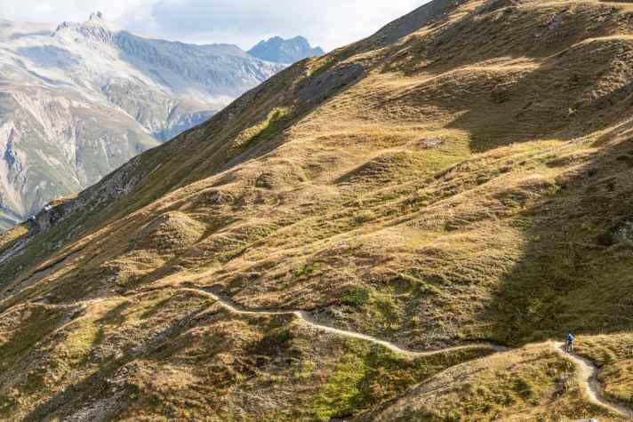 Der Flowtrail ins Val Federia ist nur ein Highlight dieser großen Nationalpark-Runde