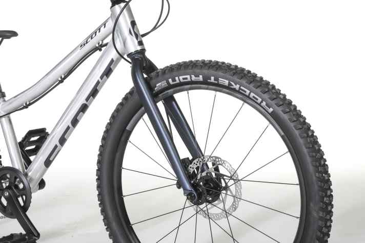 An der Aluminium-Starrgabel des Scott Kinderfahrrads lässt sich ein Schutzblech anbringen.