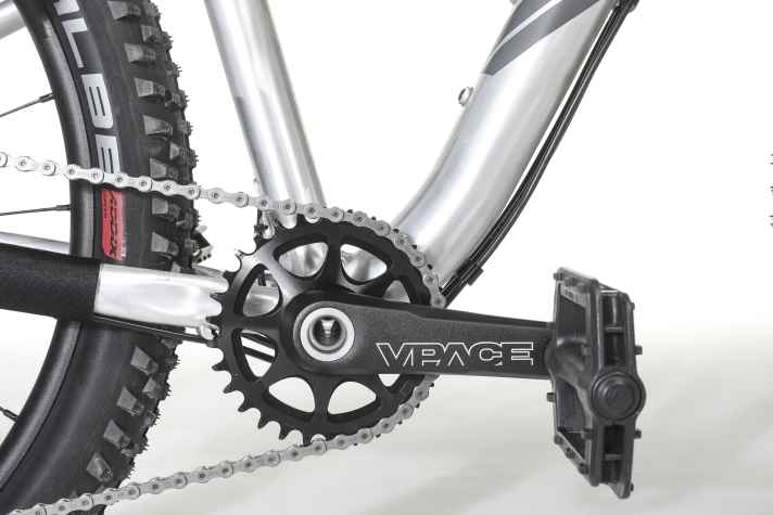 VPace hat sich seit vielen Jahren auf Kinder-Mountainbikes spezialisiert und verbaut auch am neuen Matti24 ausschließlich Teile, die zu den Bedürfnissen von Kindern passen.