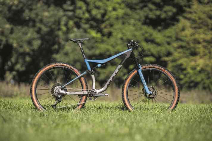 Das Bulls Wild Edge Team für 6399 Euro. BIKE-Testurteil: Sehr gut - 195,8 von 250 Punkten