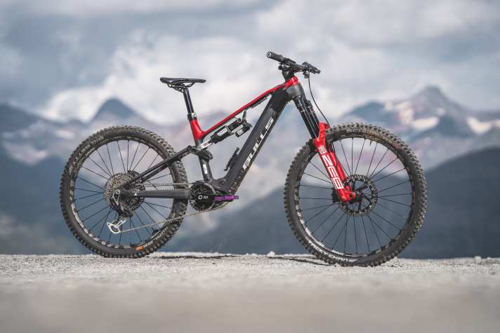 Das Bulls Sonic EN-R ist die sportliche Speerspitze der neuen Bosch-Palette. 170/160 mm // 29/27,5 Zoll // 600 Wh // ab 21,96 kg