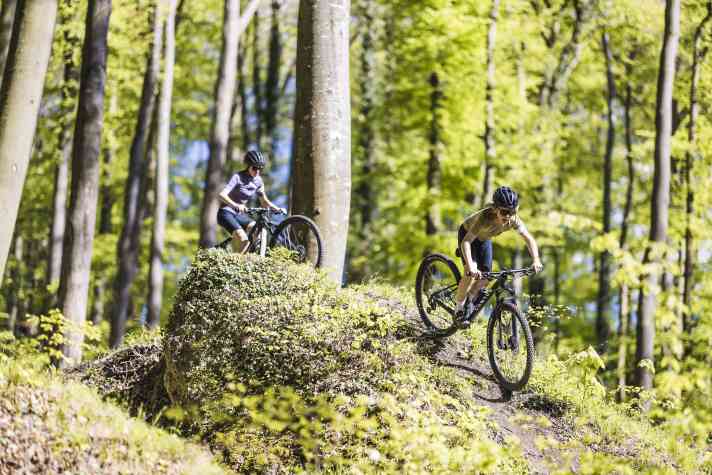 Egal, ob mit Freunden, der Familie, auf dem Trail oder im Kinderzimmer: Mountainbiken hat für den Nachwuchs das Zeug zum Lieblings-Hobby.