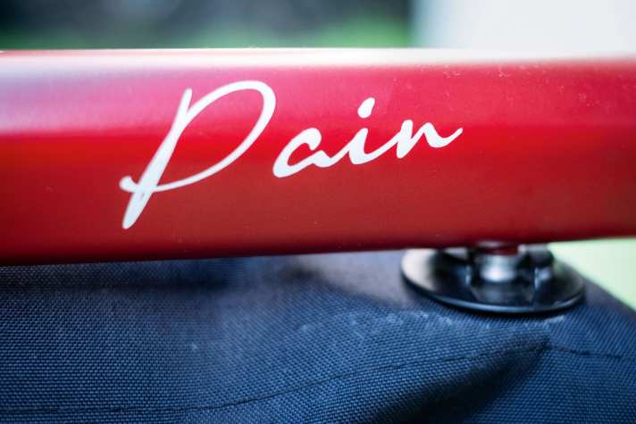 Warum hier wohl “Pain” steht?