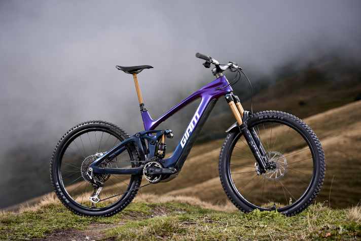 Das Topmodell Giant Reign Advanced E+ 0 soll 22,7 Kilo wiegen.
