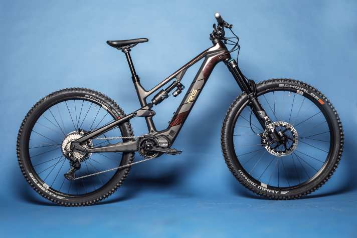 Das Rotwild R.G 375 Pro verlangt nach einem aktiven und schnellen Fahrer. Kein Bike für jeden, aber für DH-Racer eines der besten Light-E-MTBs am Markt.