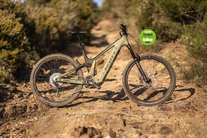 Scott Patron ST 910: Bosch CX // 800 Wh // 170/150 mm // 29/27,5 Zoll // 26,56 kg // 6499 Euro.