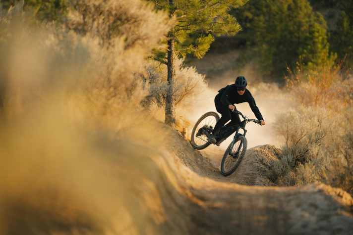 Markanter Rahmen-Look: Die neue Generation behält die charakteristische Designsprache von Evil bei, wirkt aber etwas vereinfachter.