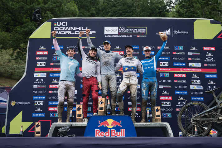 Worldcup-Sieg in Loudenville 2024: Benoit Coulanges auf dem Commencal Supreme DH (2025 fährt Coulanges für Scott).