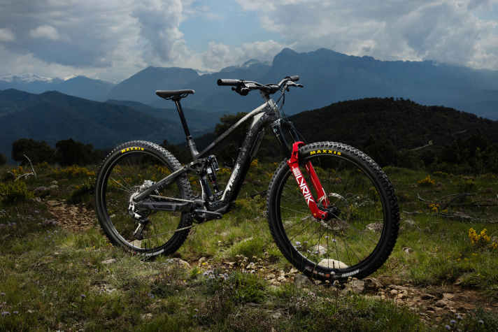 Das Fuel+ EX ist der Nachfolger des Trek Fuel EXe. 150/145 mm, 29 Zoll.