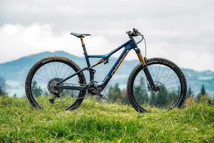 Das Orbea Rise M mit Carbonrahmen, 360er-Akku und leichten Anbauteilen wog in unserem Test 17,96 Kilo. Ein starker Wert!