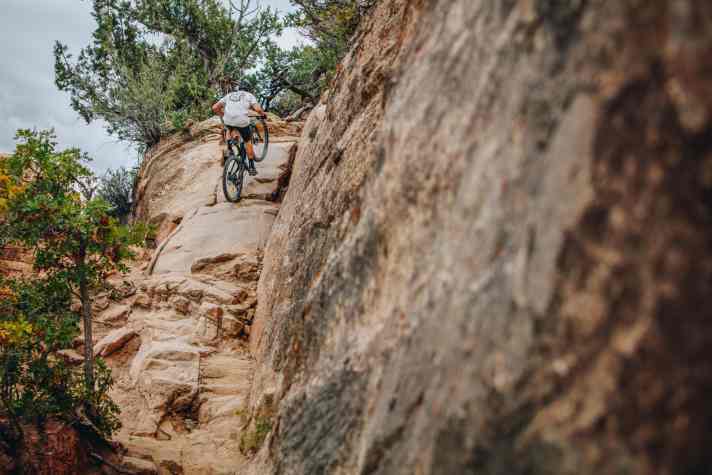 Braydon Bringhurst bezwang den legendären Whole-Enchilada-Trail in Moab im Uphill. 2638 steile, fiese Höhenmeter.