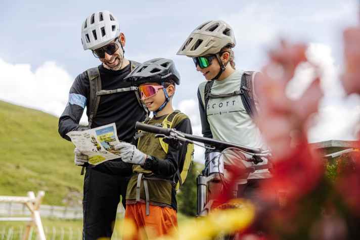 Wie hier bei den Family Bike Vibes in Arosa versprechen Familien-Events mehrere Tage Spaß mit den Liebsten.