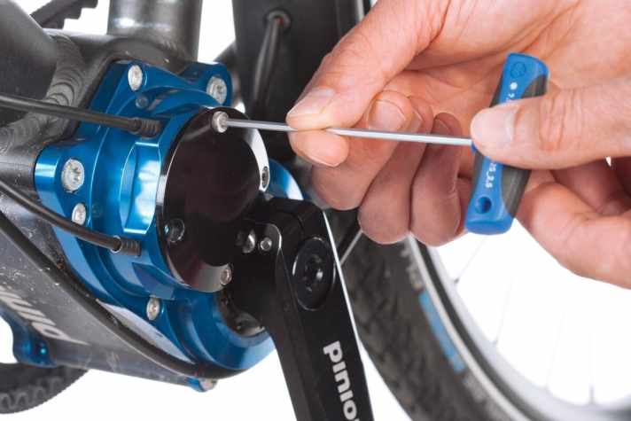 Getriebedeckel öffnen