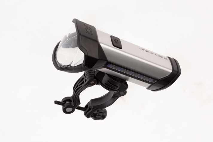 Ixon Rock; Akku-Frontleuchte mit Lenkerklemmung; Li-Ion-Akku, 3.350 mAh; 1.500 mAh sind als Powerbank nutzbar; Ladezeit USB: 3 h; Leuchtdauer: 5:20 h*; 155 g;