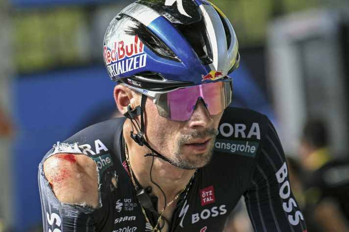 Geschunden und gescheitert: Bora-Kapitän Primoz Roglic