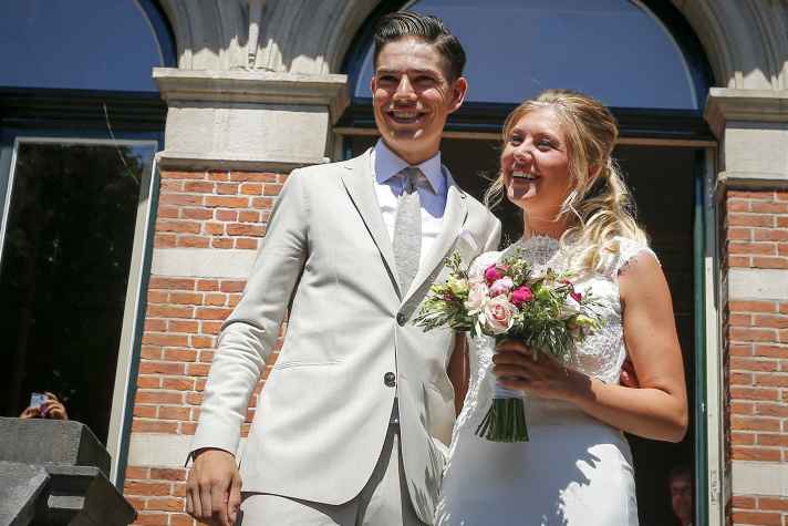 Wout van Aert und Sarah De Bie bei ihrer Hochzeit 2018 
Foto: DPA Picture Alliance