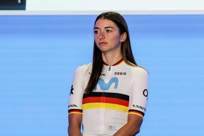 Liane Lippert in ihrem Trikot der Deutschen Meisterin