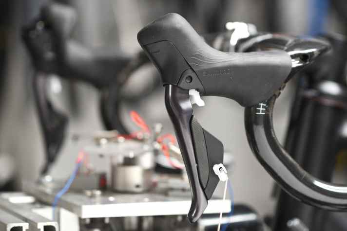 Zeigt Ausdauer: Die neue Ultegra beim Reichweitentest