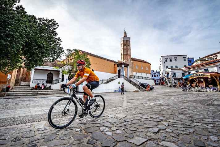 Zwei unserer Touren starten und enden in der hübschen Kleinstadt Chefchaouen