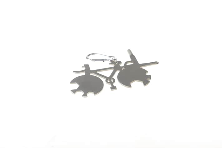 Das Multitool von Tchibo taugt eher als Schmuck, denn als Werkzeug