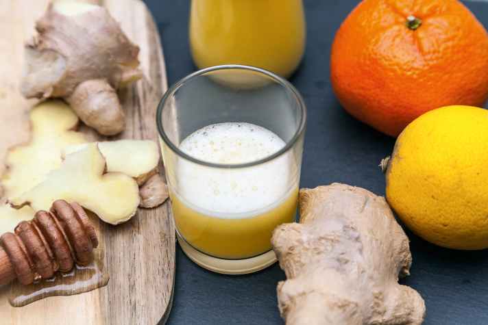 Ingwer und Zitrusfrüchte liefern wichtiges Vitamin C