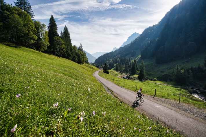 Tag 3, Klöntalersee – Sörenberg: Anstieg (Ostseite) zum Pragelpass (1.548 m)