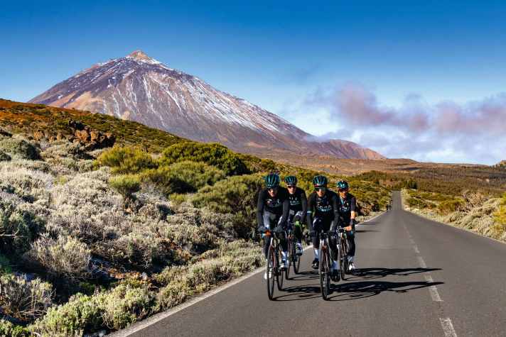 Der 3715 Meter hohe Teide prägt die Landschaft